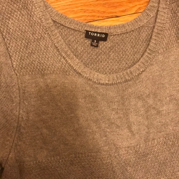 Grey sweater dress - Picture 2 of 3